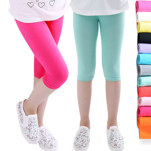 Conjunto de 4 pantalones capri para niñas, color caramelo, ropa corta para niños, pantalones cortos de verano que combinan con todo, leggings M613 - Product Image 1