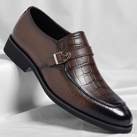 Mocassins légers à enfiler pour hommes, à bout pointu, imprimé animal, style britannique et coréen, avec semelle extérieure en caoutchouc rehaussante et doublure en PU - Grande taille