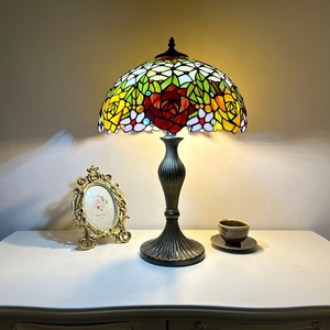 Lámpara de Mesa Longhuijing de 16 Pulgadas, LED AC E26/E27, Estilo Vitral con Rosas Mediterráneas, Tradicional, Ecológica, en Forma de Cúpula, Simple y Flexible - Product Image 2