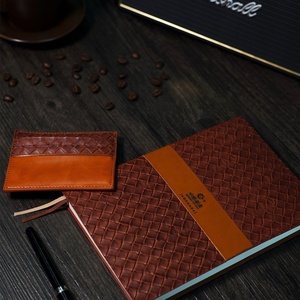 Thiết kế sáng tạo <span class=keywords><strong>A5</strong></span> da Tạp Chí Nhật Ký máy tính xách tay tùy chỉnh thời trang softcover kế hoạch mẫu miễn phí OEM Handmade Lưu ý cuốn sách - Product Image 6