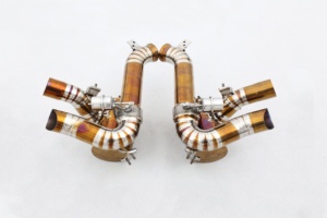 Sistema de Escape Catback de Titanio con Válvula de Diseño Personalizado, Pulido Espejo, Tubos de Escape Premium de 1.2 mm de Grosor para <span class=keywords><strong>Ferrari</strong></span> <span class=keywords><strong>FF</strong></span>/F12 6.2 V12 1 - Product Image 3