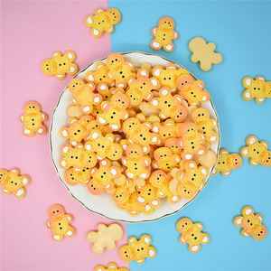 Meilleurs prix Biscuits en résine Artisanat Kawaii Décoration de téléphone Cabochon Scrapbooking Bonhomme en pain d'épices - Product Image 5