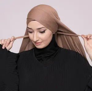 新设计准备穿头巾丝光棉质运动衫头巾围巾穆斯林女性纯色十字领带即时头巾