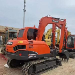 รถขุดดิน Doosan DX75 มือสองขายดี สภาพดี เหมาะสำหรับงานวิศวกรรมและก่อสร้าง คุณภาพสูง - Product Image 1