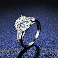 Bijoux en moissanite de luxe de haute qualité, taille ronde, 5 carats, VVS1, argent 925 plaqué rhodium, bagues de fiançailles pour femmes, trois pierres