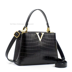 Newest High Quality Pu Leather Handbags Trendy Fashion Latest Luxury Designer Tote Bags Women's Shoulder Bags - Product Image 1