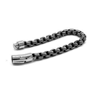 Yunnique Trendy Geometric Motorcycle <b>Chain</b> Bracelet 8.0mm Retro Black <b>Titanium</b> Steel Unisex Jewelry Gift From Guangzhou - Product Image 2