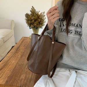 Bolso Tipo Cubo Retro Estilo Coreano para Mujer, Color Marrón Oscuro, Gran Capacidad, Cierre Magnético, Resistente al Agua, Bolso de Hombro para Uso Diario - Product Image 1