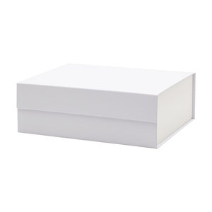 Popular A4 deep plain white cardboard clamshell magnetic closure retail gift box for clothes