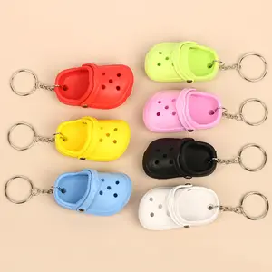 Wholesale Custom Plastic PVC Rubber YZY 350 V2 Air AJ1 OW Basketball Sneaker Shoe Keychain With Mini Box