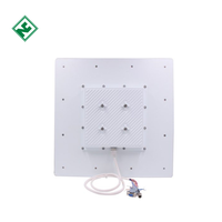 8-18 mètres RS232 12DBI Lecteur fixe UHF extérieur Lecteur RFID UHF passif intégré à longue portée