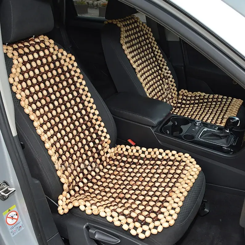 Накладка на автомобильное сиденье с бусинами