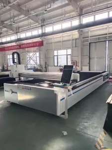 Metal Pipe And Sheet Fiber Laser Cutting Machine 6015 3015 2000w