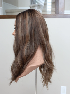 ท็อปเปอร์ผมลูกไม้แบบผูกปมเดี่ยว ผมยุโรป ไม่ต้องใช้กาว ตาข่ายเพชร พร้อมผมปิดด้านหลัง/วิกผมสำหรับผู้หญิงที่มีปัญหาผมร่วง - Product Image 6