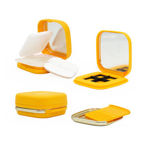 Último estilo botón magnético cojín <span class=keywords><strong>de</strong></span> aire BB crema caja vacía 4 colores contenedor <span class=keywords><strong>de</strong></span> <span class=keywords><strong>sombra</strong></span> <span class=keywords><strong>de</strong></span> ojos con juego <span class=keywords><strong>de</strong></span> Peine embalaje cosmético personalizado - Product Image 1