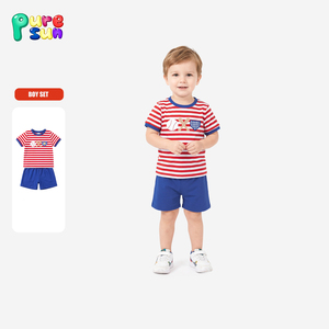 T-Shirt con Applicazione Baseball e Stampa a Righe per Bambini, Abbigliamento Estivo Personalizzato, Set Due Pezzi per Ragazzi da 8 a 9 Anni - Product Image 1
