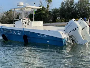 Barco de pesca de luxo em fibra de vidro para turismo, barco de trabalho e prazer, ferryboat esportivo de velocidade de 32 pés