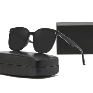 Nouvelles lunettes de soleil pour femmes GM, UV400, monture en PC, verres noirs, style coréen, effet amincissant, protection solaire haut de gamme - Product Image 2