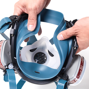 หน้ากากป้องกันแก๊สพิษแบบเต็มหน้า ซิลิโคน ใช้ซ้ำได้ ป้องกันไฟ ป้องกันฝุ่นละออง สีพ่น คาร์ทริดจ์  ใส่สบาย กระชับพอดี  หน้ากากกรองอากาศ 3 ชั้น - Product Image 3