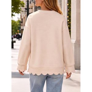 Sudadera Oversize Personalizada para Mujer con Cuello Redondo, Dobladillo Festoneado, Manga Larga, Suave y Cómoda, Estilo Casual - Product Image 5