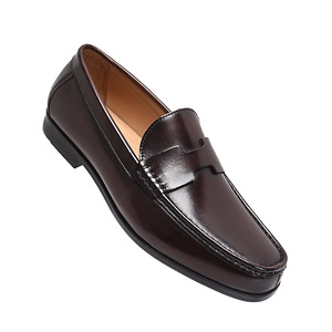 Zapatos de frijol informales de negocios para <span class=keywords><strong>hombre</strong></span> de marca de moda de estación europea, <span class=keywords><strong>mocasines</strong></span> de cuero ligeros y cómodos sin cordones, sólidos para - Product Image 4