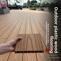 Revêtement de sol en WPC moderne et minimaliste, installation par emboîtement, traité anti-corrosion, pour chambre et couloir ; terrasse
