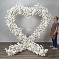 Arche florale en forme de cœur DKB Wholesale avec support, fond de scène en roses artificielles pour la décoration de mariage
