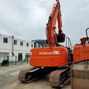 Excavatrice Hitachi ZX135US, Hitachi 135 d'origine de 13 tonnes disponible à la vente à bas prix, y compris le concasseur ZX135 - Product Image 2