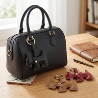 Breloque personnalisée en cuir PU pour chien Schnauzer, porte-clés mignon en forme de chiot, pendentif pour sacs à main, sacs fourre-tout, sacs à bandoulière, accessoires décoratifs