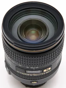 Obiettivo zoom per fotocamera digitale full-frame usato per Nikon AF-S 24-120/F4G VR, standard con fotocamera full-frame