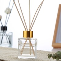 Vente chaude Nouveau Diffuseur De Parfum Carré Transparent 200ml Reed Diffuseur Bouteille En Verre