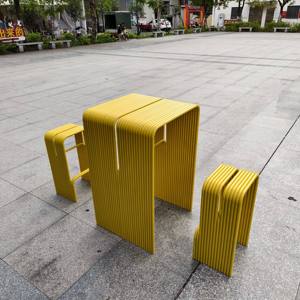 Set di Tavolo e Sedie <span class=keywords><strong>da</strong></span> Bar per Esterni, Design Minimalista Moderno in Ferro Battuto, per Villa, Cortile, Terrazza e <span class=keywords><strong>Giardino</strong></span> - Product Image 1