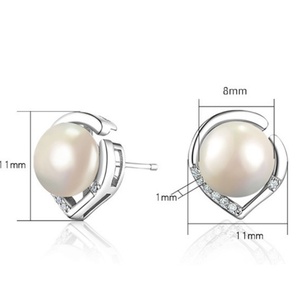 Boucles d'oreilles clous en argent sterling 925 avec perle d'eau douce sertie en forme de cœur et zircone cubique AAA plaqué rhodium pour femmes - Product Image 6