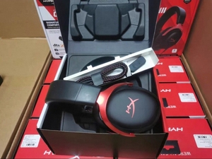 หูฟังเกมมิ่ง HyperX <span class=keywords><strong>Cloud</strong></span> III แบบมีสาย ระบบเสียง Spatial Audio ไดรเวอร์ขนาด 53 มม. โฟมเมมโมรี่โฟม โครงสร้างทนทาน คุณภาพเสียงคมชัดพิเศษ หูฟังดีเจขนาด 10 มม. - Product Image 2