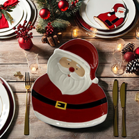 Assiette à dîner en porcelaine peinte à la main du père Noël de conception nordique moderne ensemble d'assiettes de chargeur pour l'école à la maison ou le prix de fête