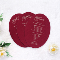 Tarjeta de Menú Ovalada Roja para Boda con Impresión en Dorado, Borla Dorada Colgante, Menú de Mesa Personalizado para Banquete de Boda