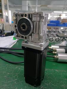 มอเตอร์ไฮบริดแบบรวมไดรเวอร์ Siheng Sihong 2 เฟส 60 มม. Nema24 พร้อมไดรเวอร์ 3 นิวตันเมตร 24 โวลต์ดีซี พร้อมเอนโค้ดเดอร์แบบ Absolute 17 บิต ได้รับการรับรองมาตรฐาน CE - Product Image 4