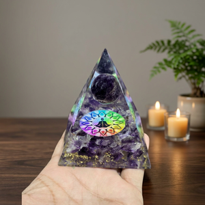 Pirámide de Orgón de Cristal Transparente con Esfera de Amatista Púrpura Tallada a Mano, Decoración para Meditación, Regalo para el Hogar u Oficina - Product Image 3