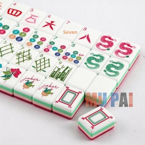 Juego de Mahjong Americano Acrílico de 4 Capas Color Rojo Rosa, Portátil, con Bloques de Color, Listo para el Mercado de EE. UU./UE, Directo de Fábrica - Product Image 2