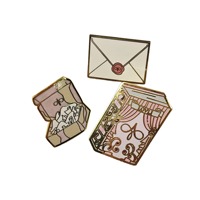 Épinglette en émail doux personnalisée en gros, design d'art populaire, fabrication en fonte, badge de collection, cadeau promotionnel, accessoire