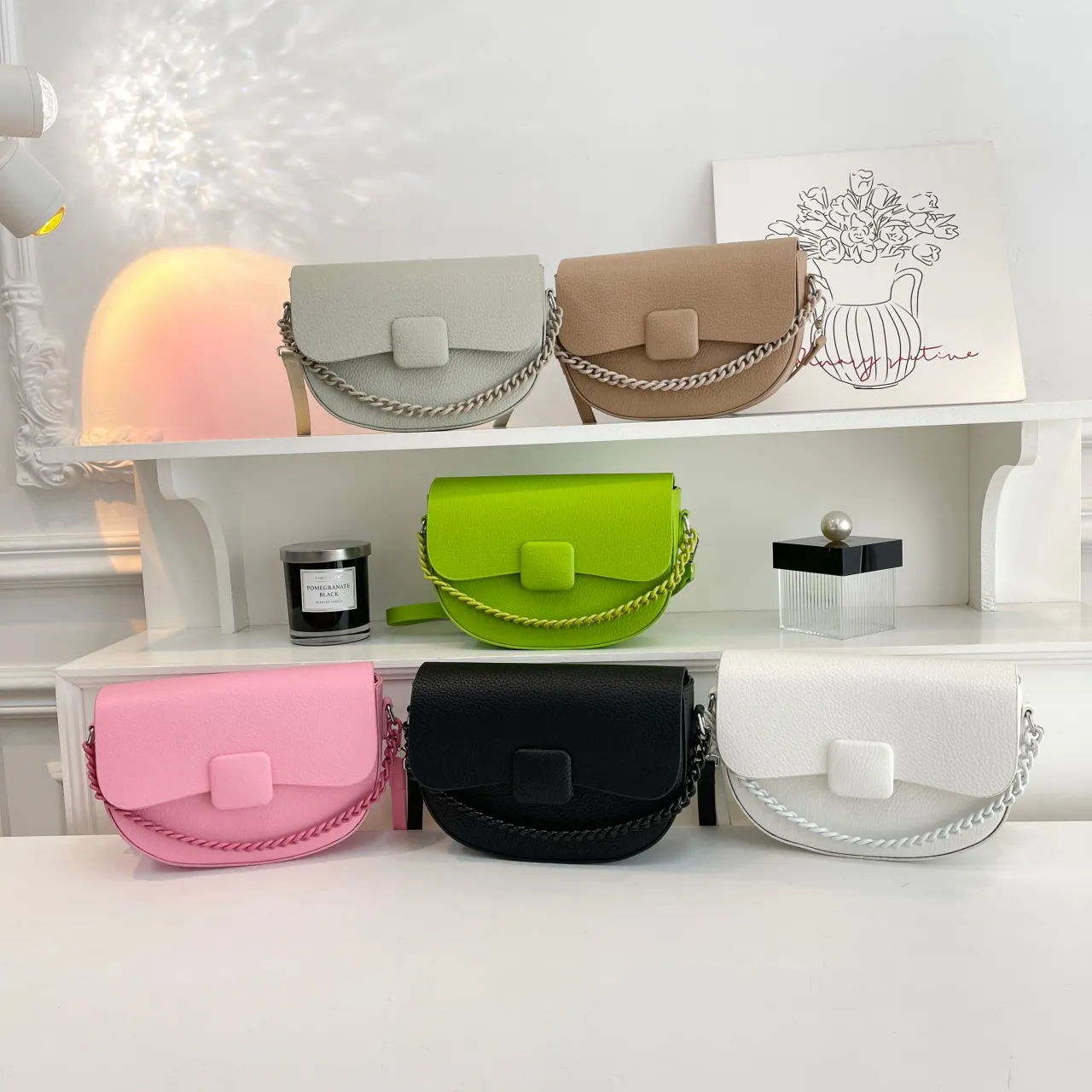 Stylish new handbags 2024 Light Ladies Leather Saddle Bags Ladies purses design For Young Woman