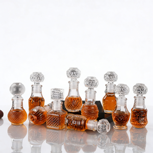 Mini bouteilles de <span class=keywords><strong>vin</strong></span> en verre 50 ml, carafes en verre vides, bouteilles de tequila avec <span class=keywords><strong>bouchon</strong></span> pour les faveurs de mariage - Product Image 5