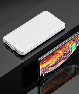 โรงงานขายส่งราคาถูก สถานีไฟฟ้าพกพา แบตเตอรี่ลิเธียมโพลิเมอร์สำหรับใช้งานกลางแจ้ง ความจุ 10000mAh บางเฉียบ กำลังไฟ 12W ที่ชาร์จอเนกประสงค์ - Product Image 6