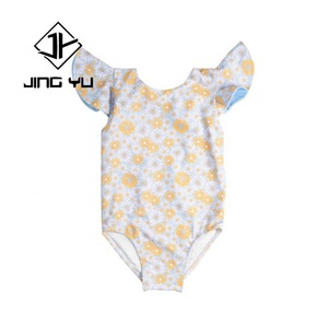 Traje de Baño de una Pieza para Niñas, de Manga Larga, con Protección Solar UPF50+, Estampado Veraniego, de Alta Calidad y Personalizado - Product Image 4