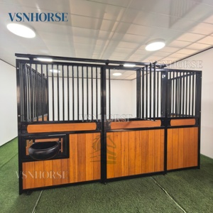 고급 조립식 말 마구간 전면 패널 내구성 있는 슬라이딩 도어 조립식 말 마구간 승마장 키트 - Product Image 3
