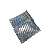 Nouveaux sacs d'expédition en polybulle écologiques et durables avec finition métallique holographique, couleur et taille personnalisées