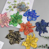 Appliques brodées 3D faites à la main en dentelle florale pour robes de mariée, à coudre, avec strass en cristal, perles et sequins