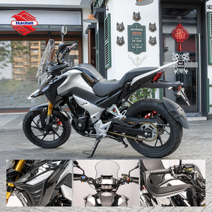 Motocicleta Scooter Deportiva Clásica China de <span class=keywords><strong>125</strong></span> <span class=keywords><strong>cc</strong></span>, 150 <span class=keywords><strong>cc</strong></span>, 200 <span class=keywords><strong>cc</strong></span>, 250 <span class=keywords><strong>cc</strong></span>, de Gasolina, para Carreras y Calle, en Venta - Product Image 4