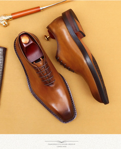 Nuevos Zapatos de Hombre de Cuero Vacuno, Estilo Británico, Punta Cuadrada, Impermeables, Ligeros, para Negocios, Bodas, Novios, con Puntera Reforzada - Product Image 2