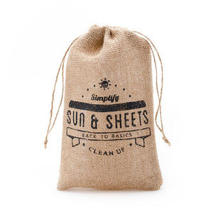 Kit de resaca de lino y yute con cordón Bolsas de regalo Kit de recuperación de viaje para niñas Bolsas - Product Image 2